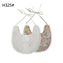 Load image into Gallery viewer, Baby Girl Flower Printed Bibs